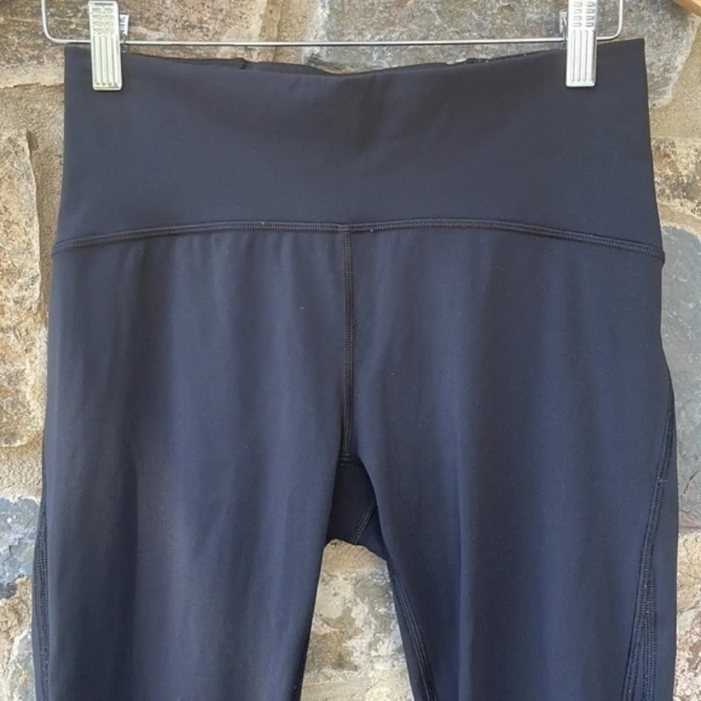 Lululemon Athletica Minimalist Crop Legging in Black Size 8